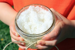 Body Salt Scrub using epsom salts and canola oil