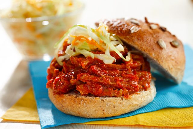 CJOB What’s for Dinner – Saucy Pulled Pork & Cabbage Slaw