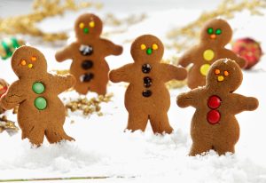 Gingerbread Men | www.canolaeatwell.com