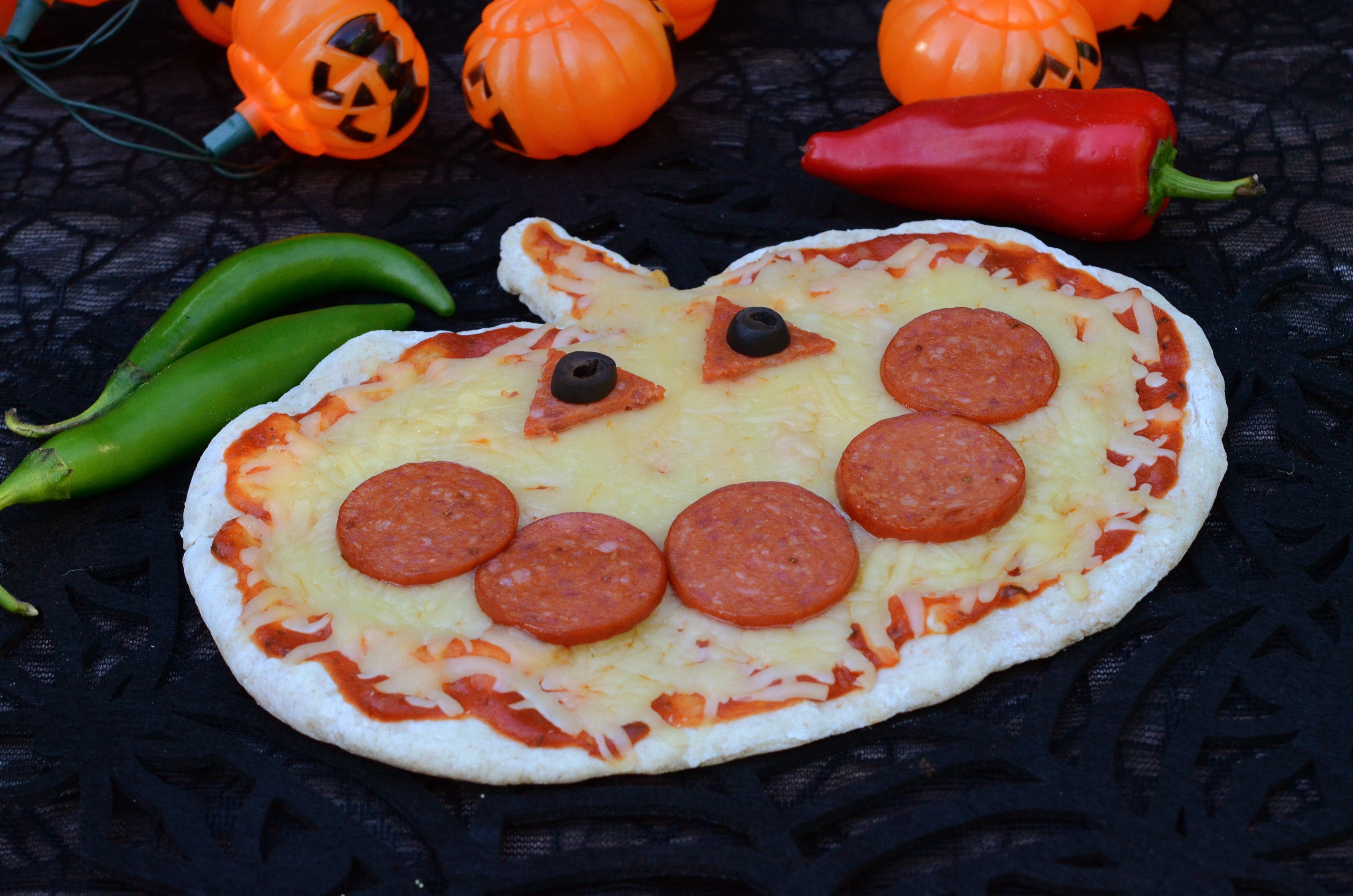 Halloween Pumpkin Pizza Eat Well