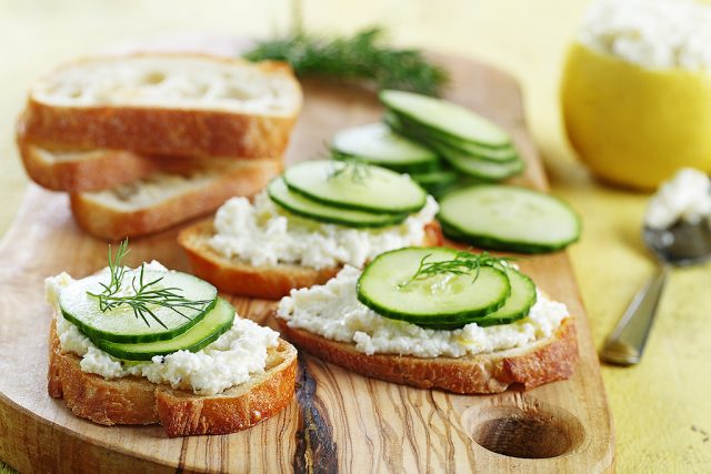 Cucumber and Feta Cheese Toasts