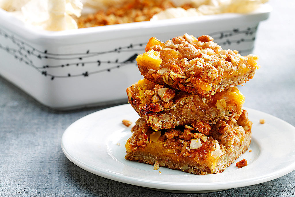 Peach, Oat and Almond Crumble Bars