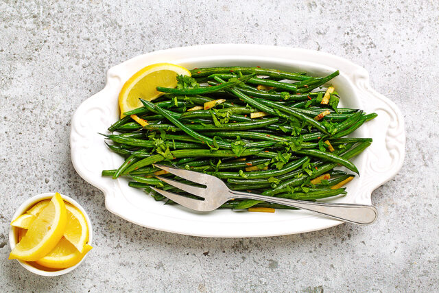 Blistered Green Beans with Ginger